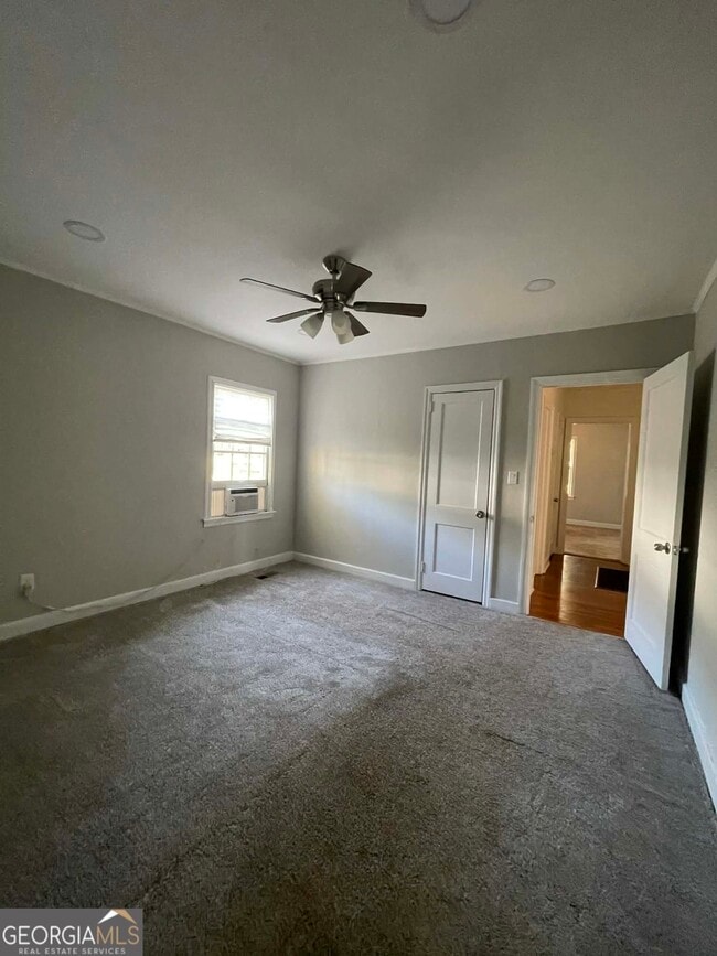 Building Photo - 214 Mimosa Dr