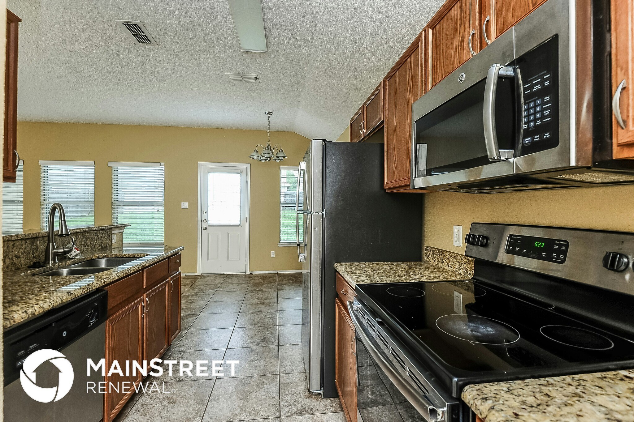 Building Photo - 7208 Avington Way