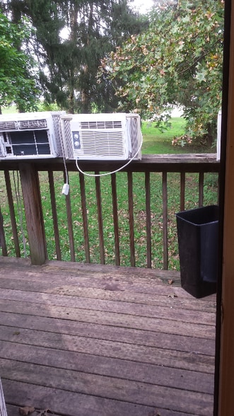 Building Photo - 107 Hunsaker St