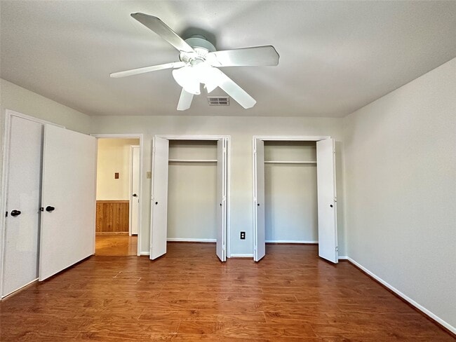 Building Photo - 9210 Meaux Dr