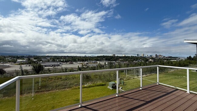 Building Photo - Beautiful Government Hill Home with Amazin...