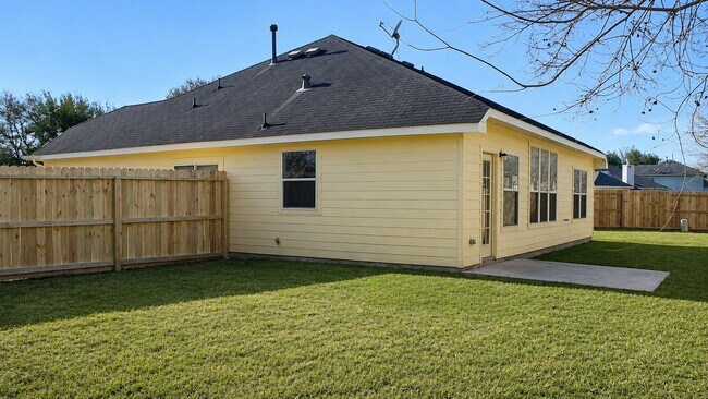 Building Photo - 4031 Raspberry Ct