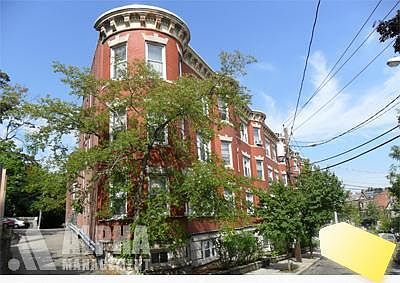 Building Photo - 208 Winthrop Rd