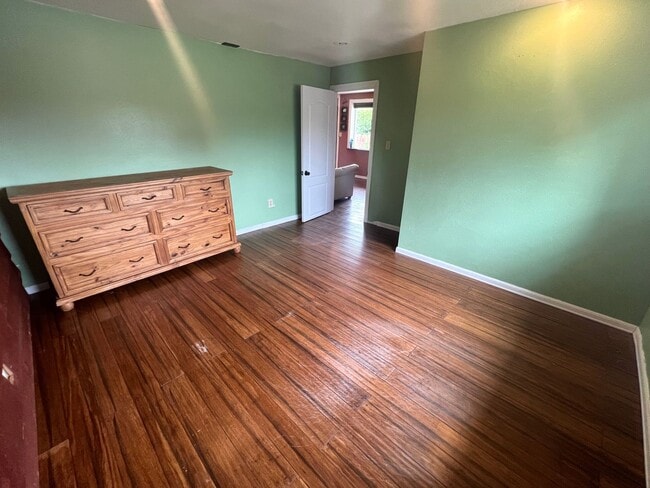Building Photo - 2 bedroom duplex in Big Lake