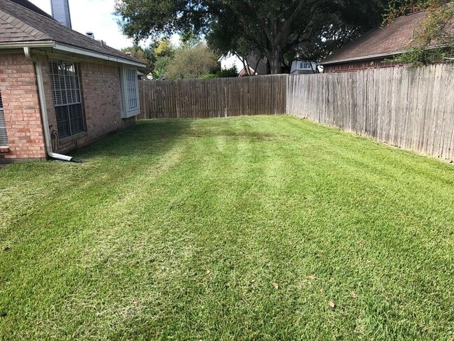 Building Photo - 4610 Plantation Creek Dr