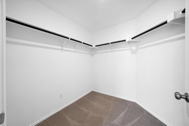 Building Photo - 145 Crawford