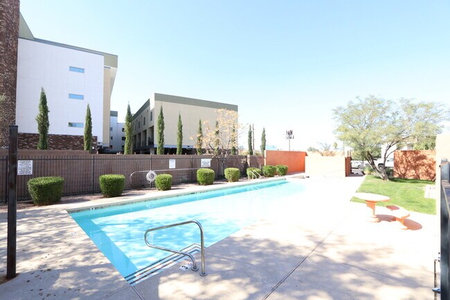 Building Photo - 1005 e 8th street # 3001, tempe az