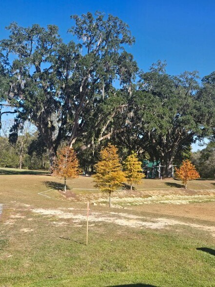 Building Photo - 5684 Native Oak Dr