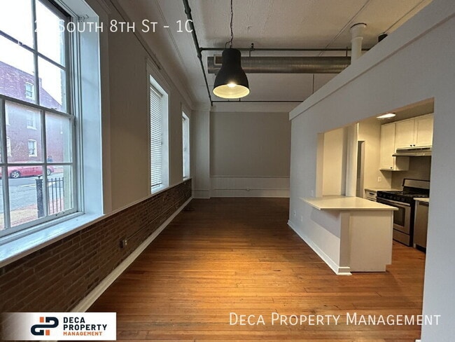 Building Photo - 1920 S 8th St