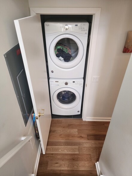 Building Photo - 1500 N American St