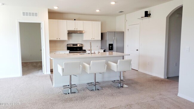 Building Photo - 318 Sunset Vw Dr