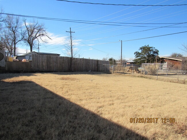 Building Photo - Rolling Meadows!!!