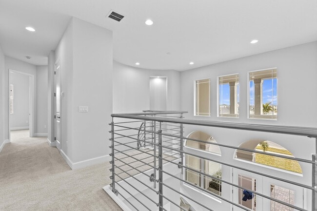 Building Photo - 15054 Wildwood Cir