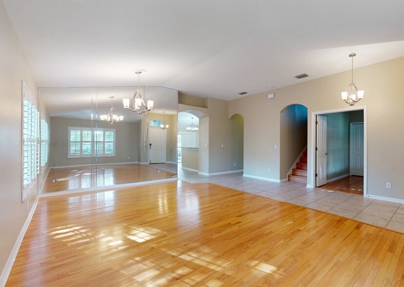 Building Photo - 8743 Maple Pond Ct