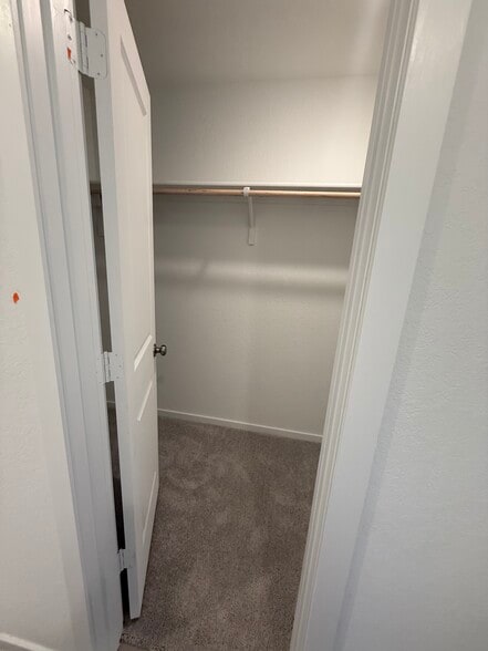 Building Photo - 5720 Mangas Cir