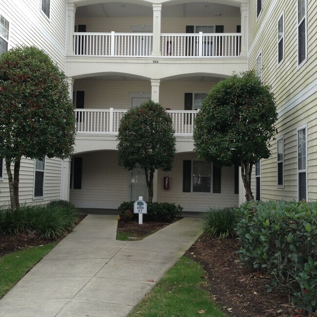 Building Photo - SPECIAL!  Fully Furnished 2 Bedroom Condo in River Oaks; 1/2 off rent second month