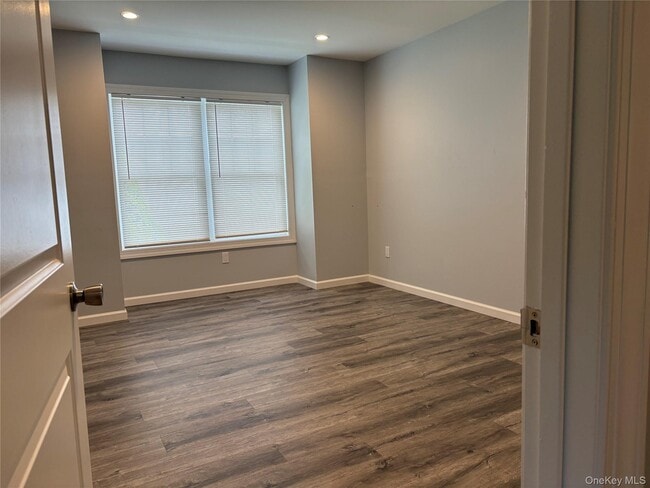 Building Photo - 17 Dunes Ln