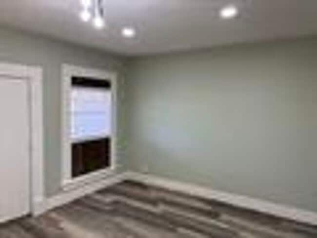 Building Photo - Questions pleas contact Joshua LaFever 501...