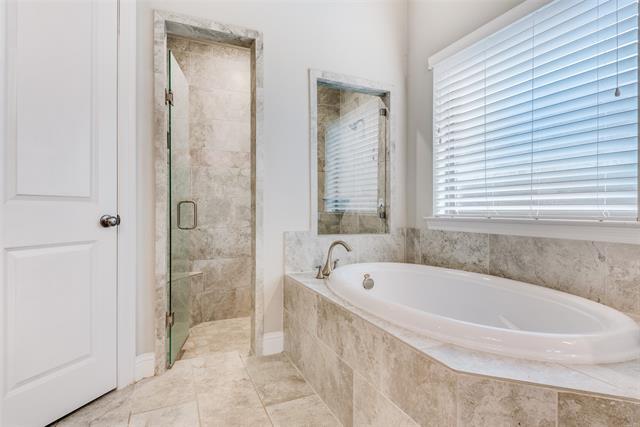 Building Photo - 881 Mountain Laurel Dr