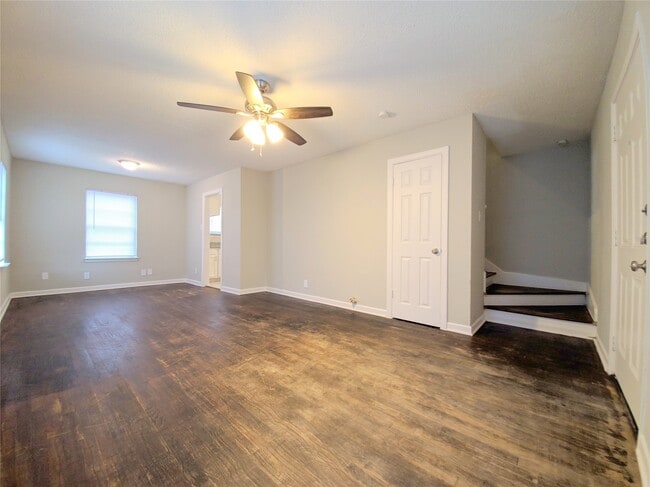 Building Photo - 505 13th St N