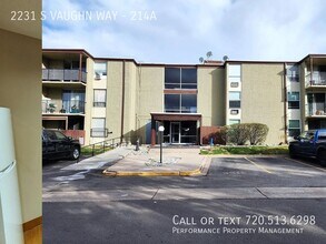 Building Photo - 2231 S Vaughn Way