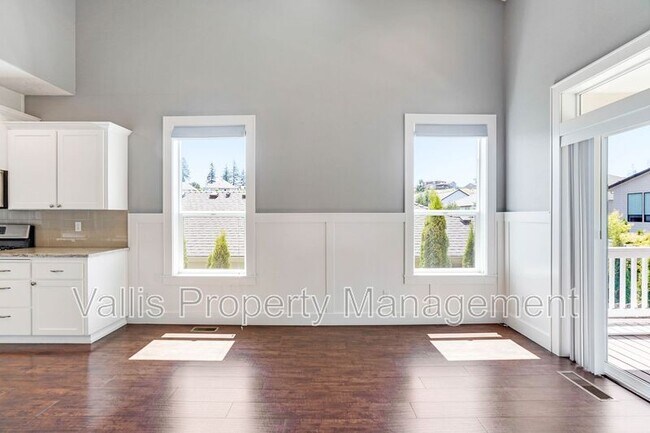 Building Photo - 5669 Cinnamon Teal St SE