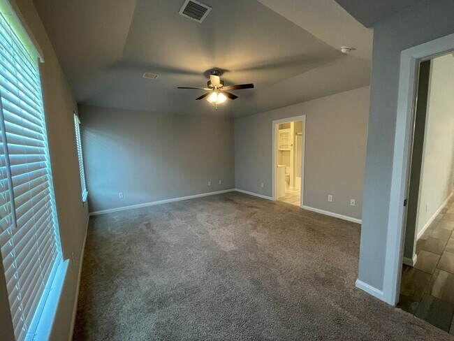 Building Photo - Beautiful home in Bentley Square available...