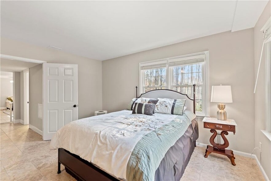 Building Photo - 4336 Fox Creek Dr