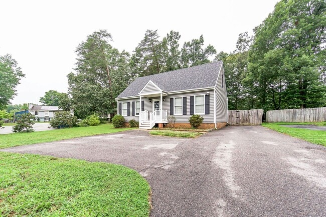 Building Photo - 10504 Moorwood Ridge Cir