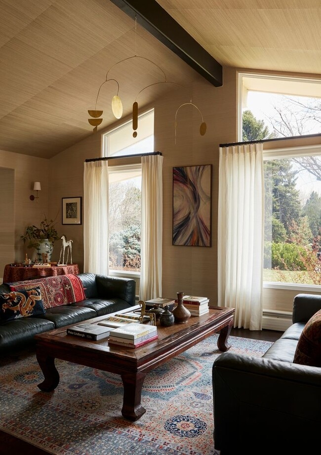 Building Photo - Modern Mid Century Ranch Retreat in Bow Mar