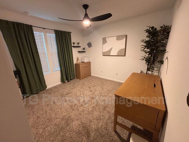 Building Photo - 348 Orellana Rd