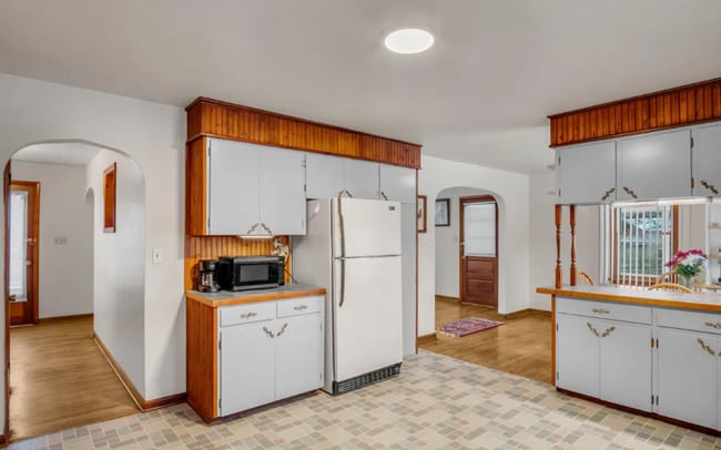 Building Photo - 4 Bedroom homestead on 6.68 acres