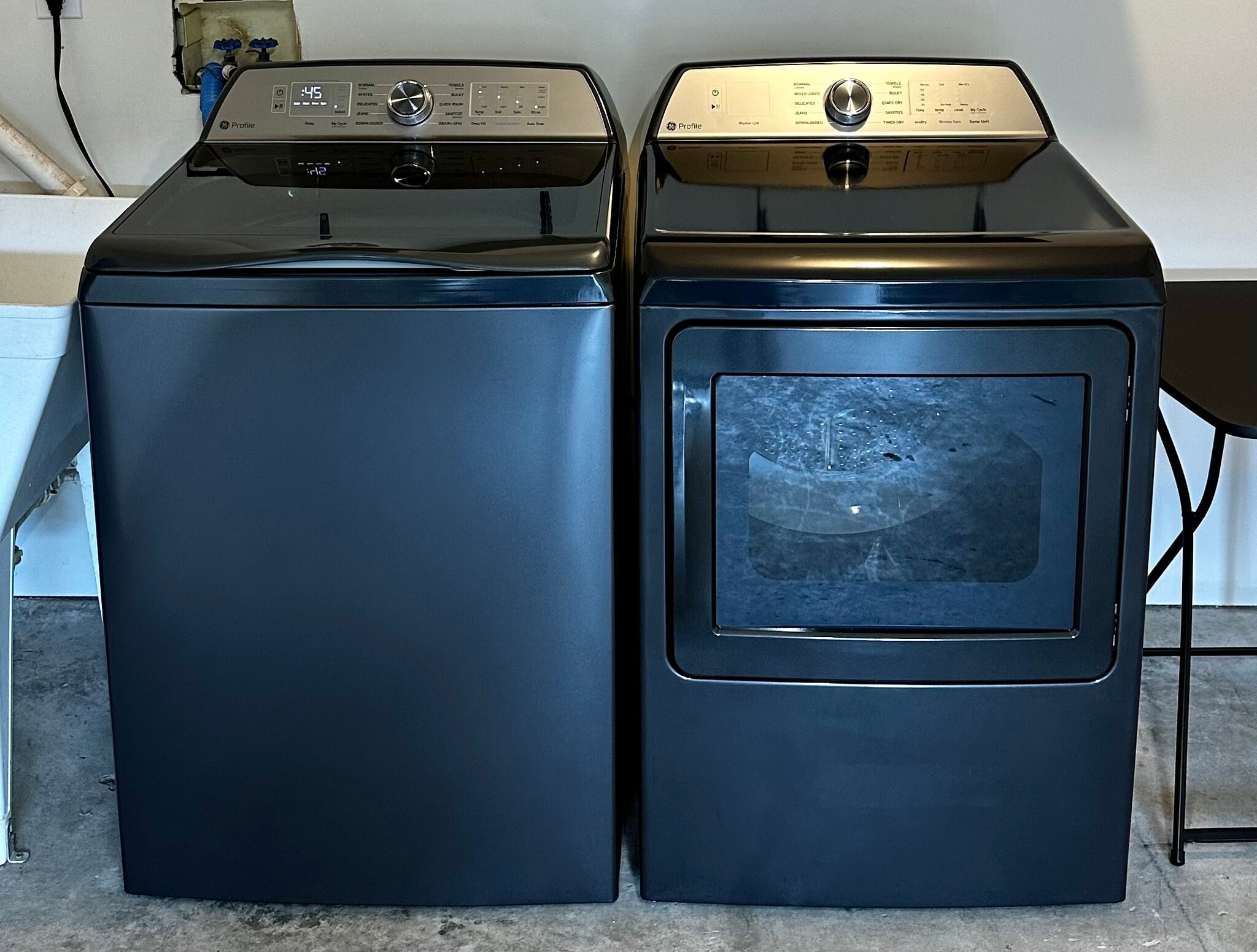 Building Photo - 21 Maplecrest Dr