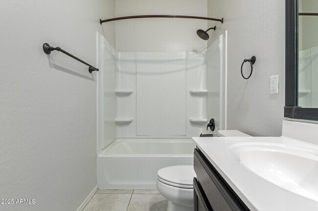 Building Photo - 9551 Silo Cir