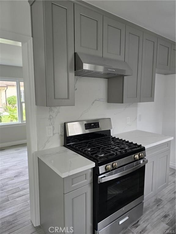 Building Photo - 231 E Valencia Ave