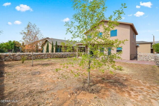 Building Photo - 11292 Blue Barrel St