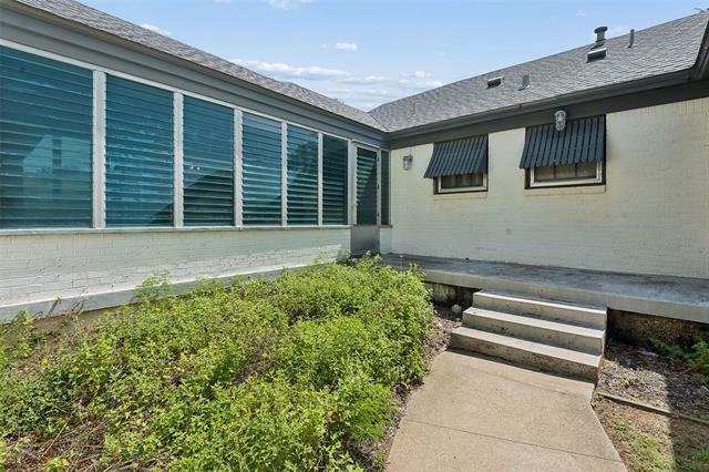 Building Photo - 3616 Harwen Terrace
