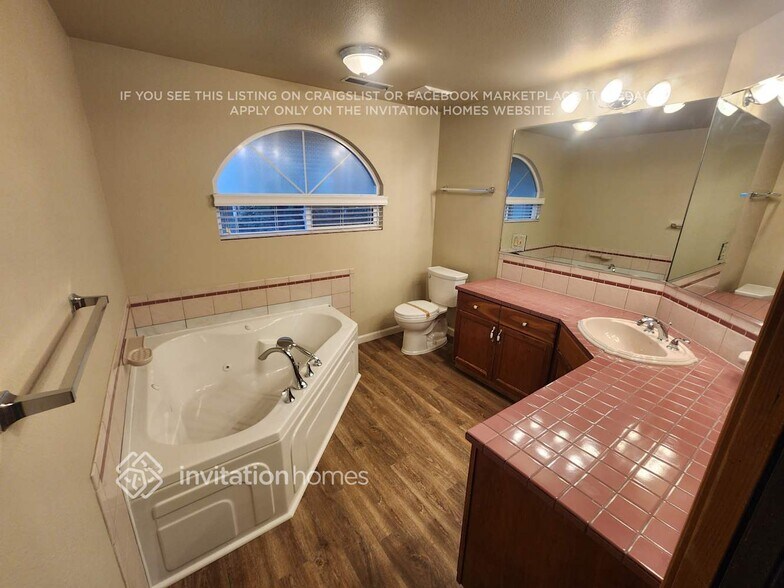 Building Photo - 8220 64th St Ct W