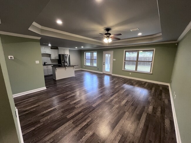 Building Photo - 27 Kasidyann Ct