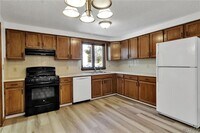 Building Photo - 276 Tennyson Terrace