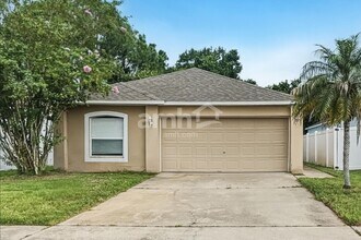 Building Photo - 109 Placid Woods Ct