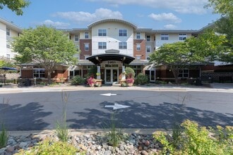 Building Photo - Blaine Town Square Apartments