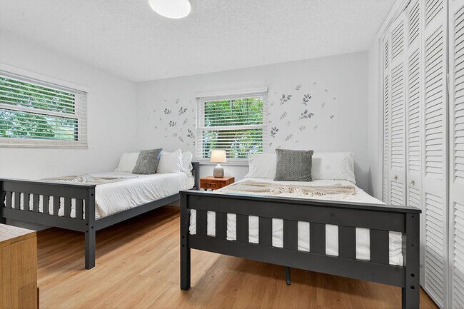 Building Photo - 9627 Althea Way