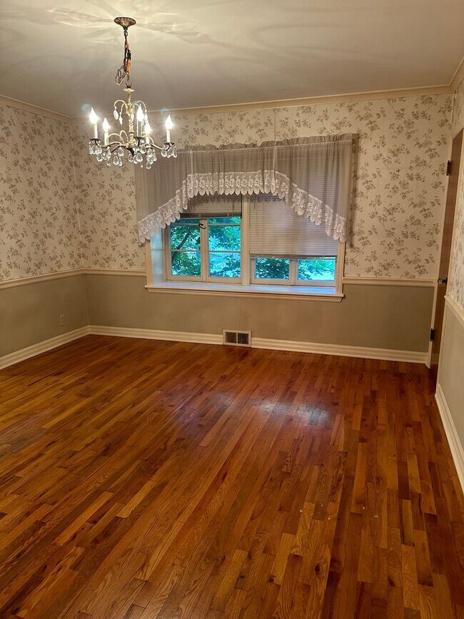 Building Photo - Classic All-Brick Home with Cozy Fireplace...