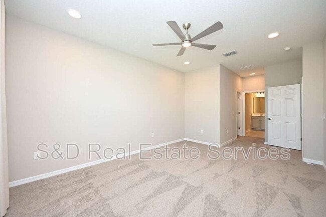 Building Photo - 5507 Freesia Dr
