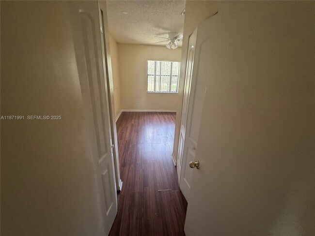 Building Photo - 9060 NW 45th Ct