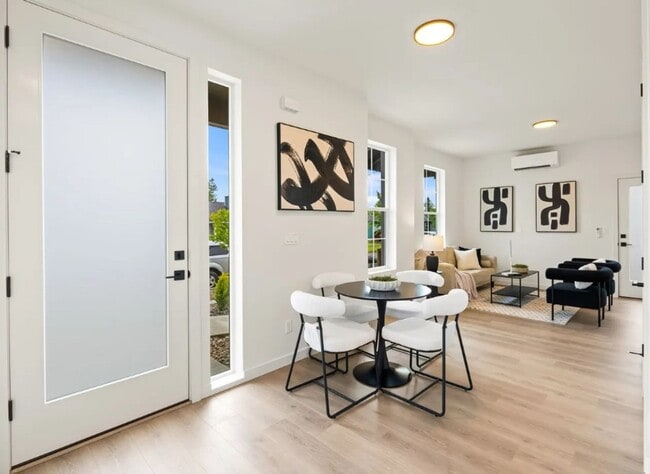 Building Photo - St. Johns New Build - Bright and Spacious End Unit 2 Bedroom with A/C, Washer/Dryer and Private P...