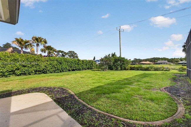 Building Photo - 19558 Red Gum Trail
