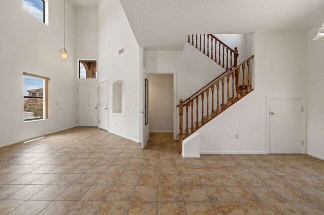Building Photo - Nice Two-Story Family Home In Rita Ranch w...