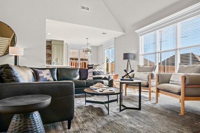 Building Photo - 6508 Stone Lake Dr